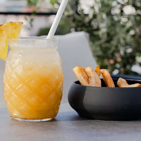 The 1932 & Cap D'antibes - Mgallery Collection Отель Жуан-ле-Пен